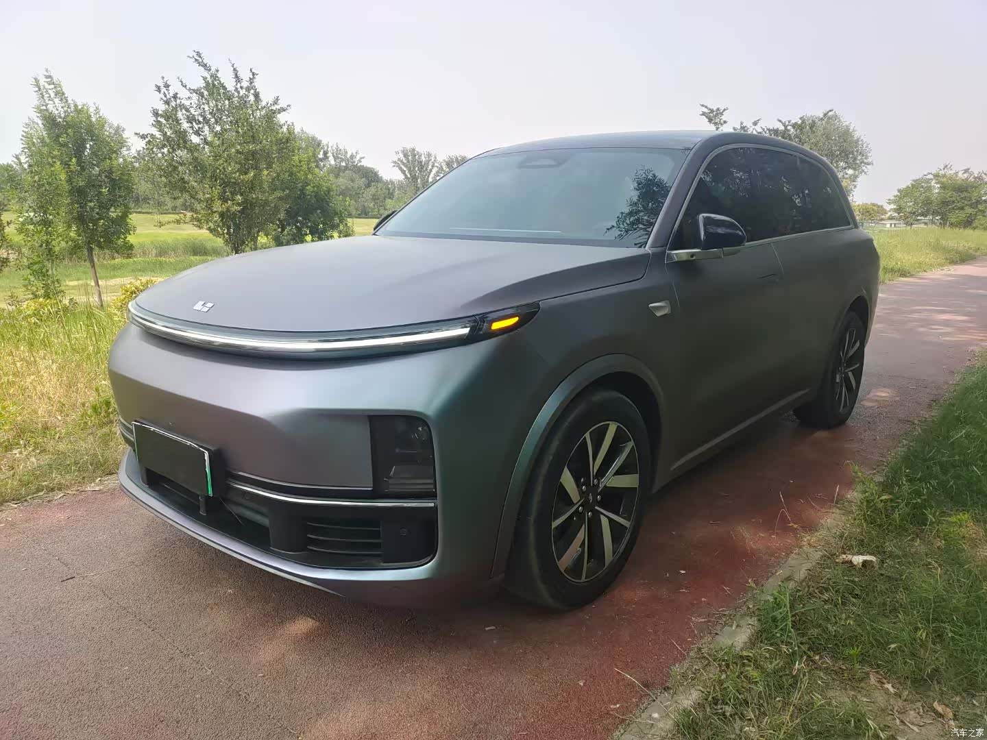 Li Auto L8, 2023 1