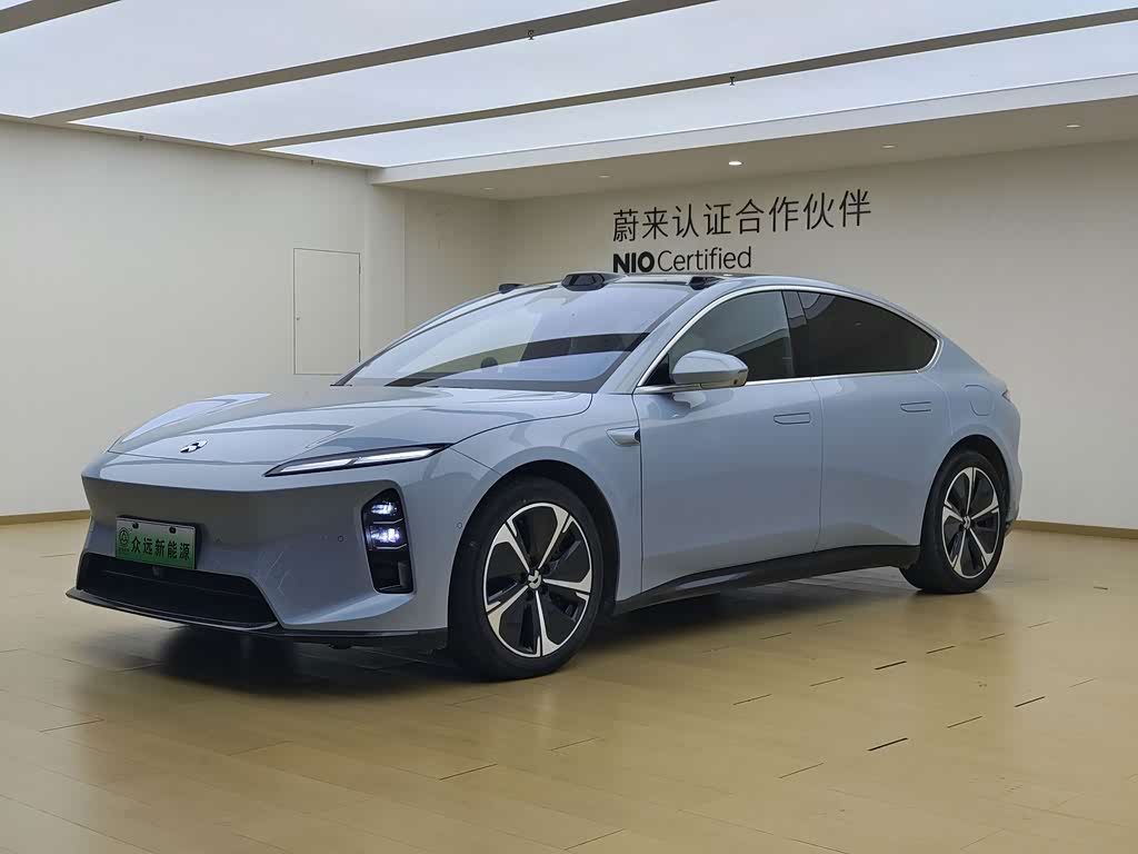 NIO ET5