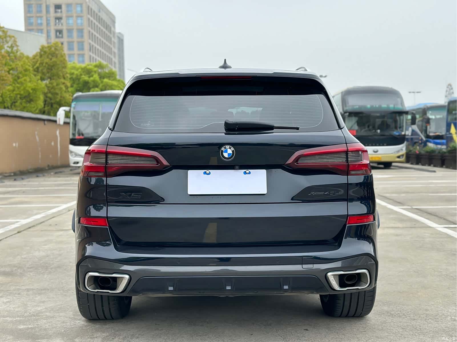 BMW X5, 2022 все фото