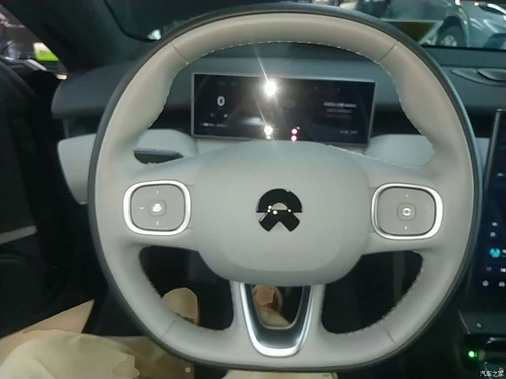 NIO ET5, 2024 11