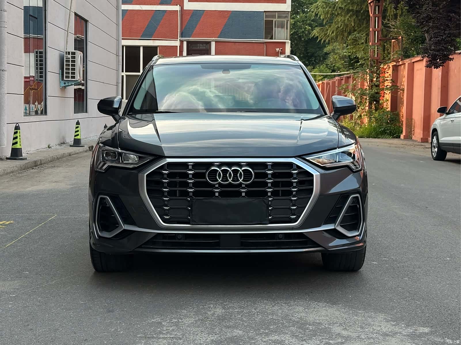 Audi Q3, 2022 2