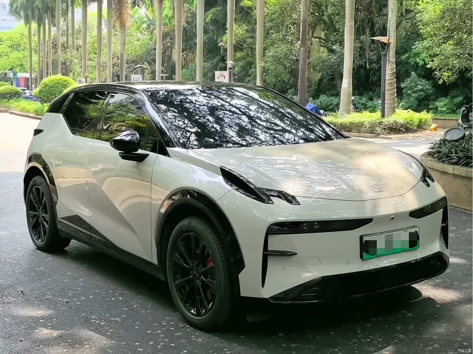 Zeekr X, 2023 3