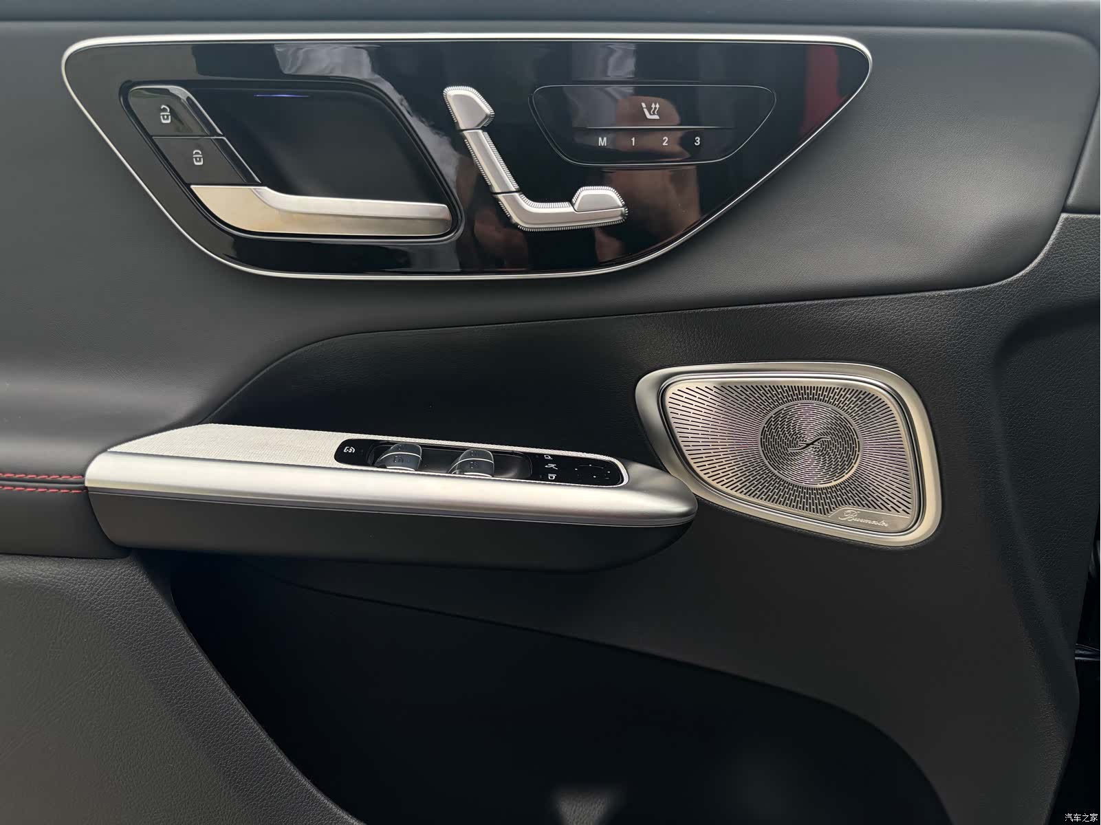 Mercedes-Benz GLC, 2026 9