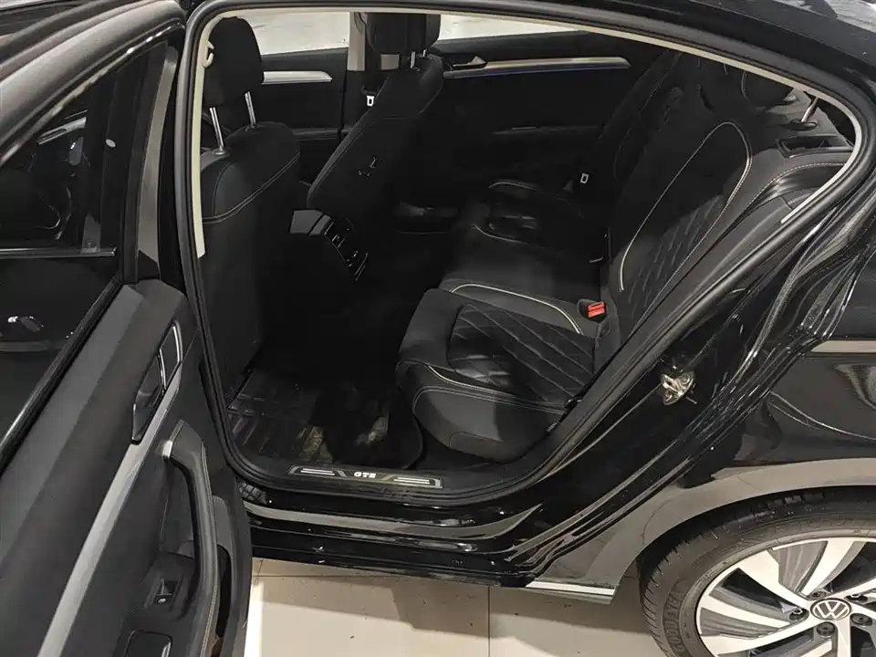 Volkswagen Magotan GTE