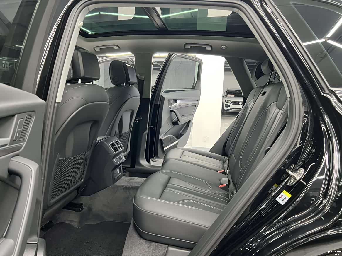 Audi Q5L, 2022 6