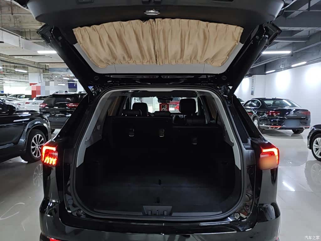 Chery Tiggo 8, 2025 15