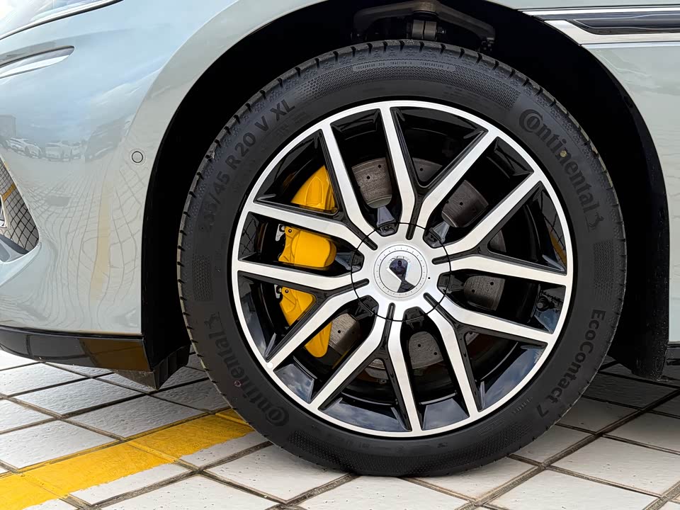 Denza Z9GT Denza Z9GT