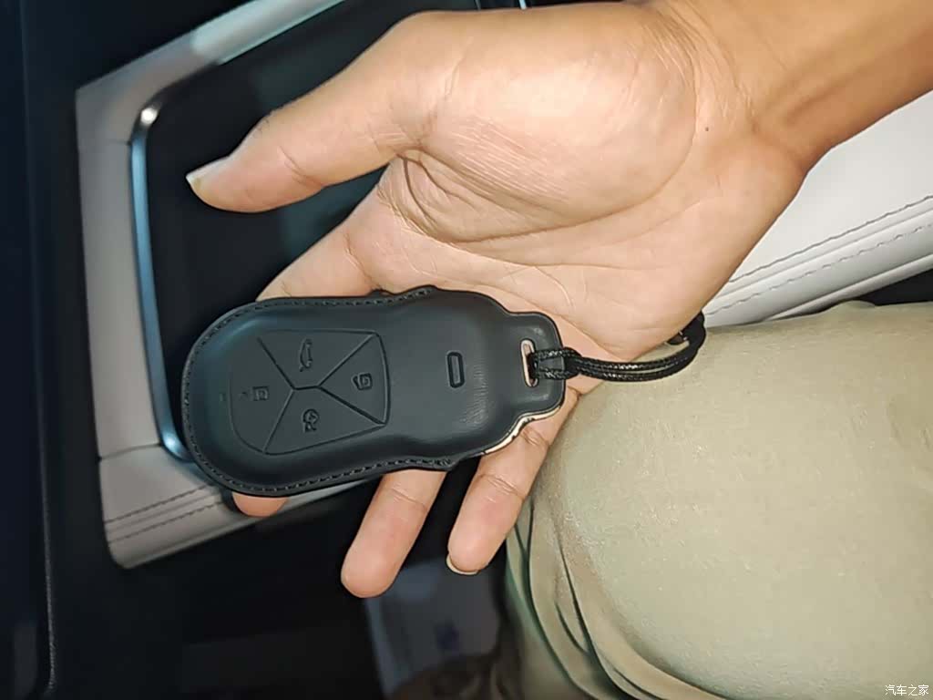 Xpeng P7, 2024 9