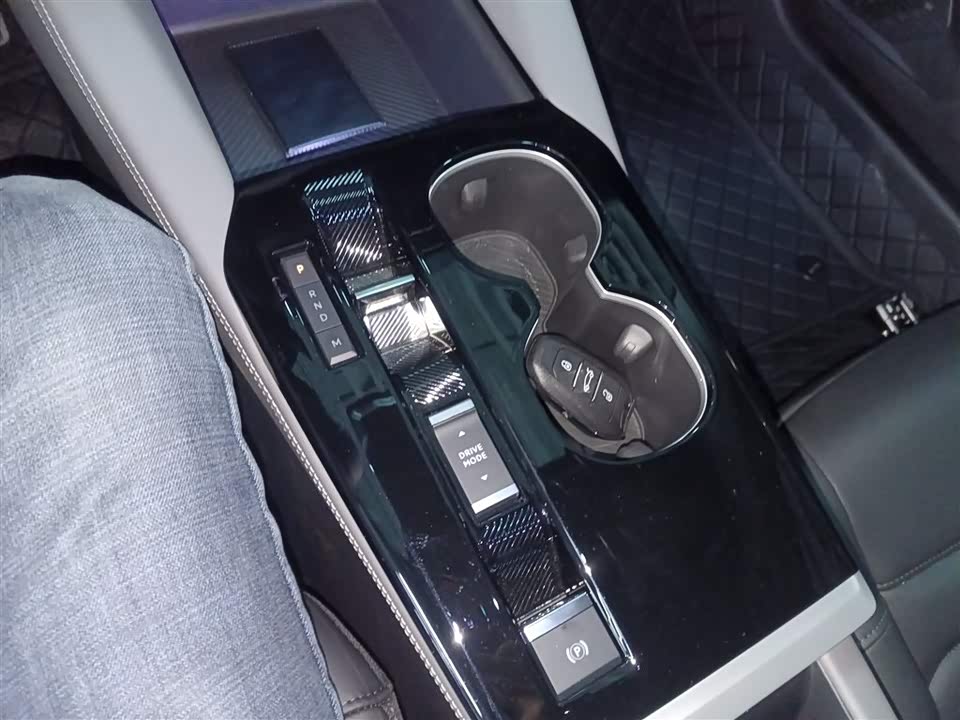 Citroen Versailles C5 X