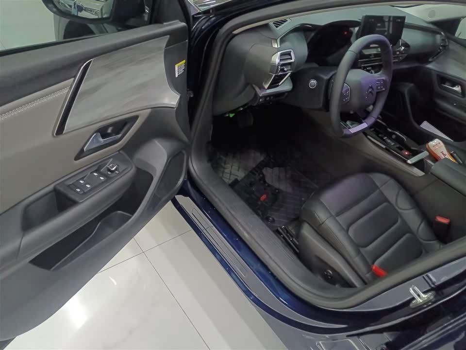 Citroen Versailles C5 X