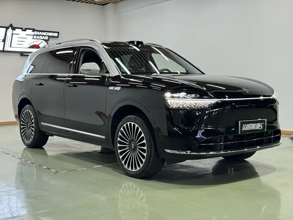 AITO Ask the world M9