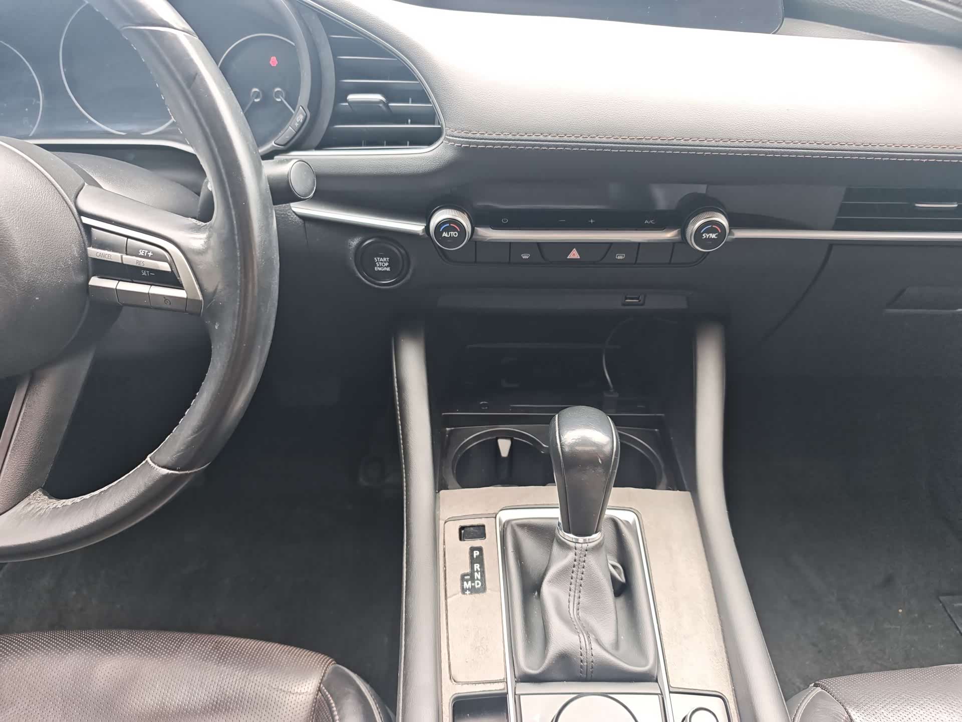 Mazda Mazda3, 2020 13