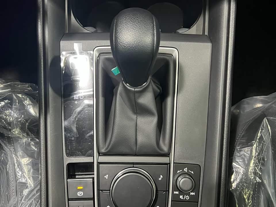 Mazda CX-50 line also