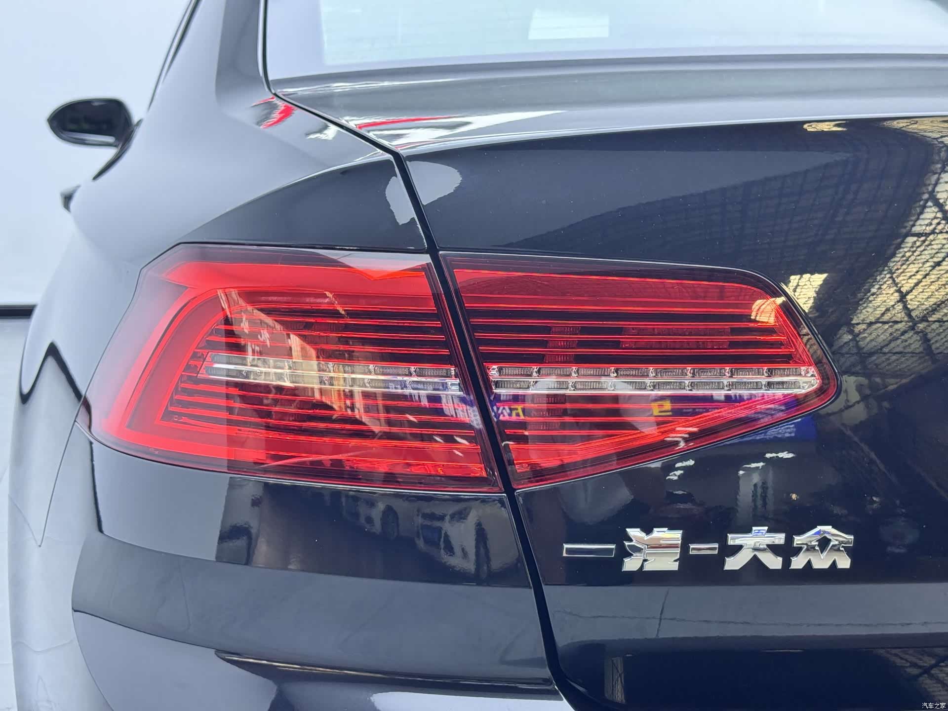 Volkswagen Magotan, 2019 13