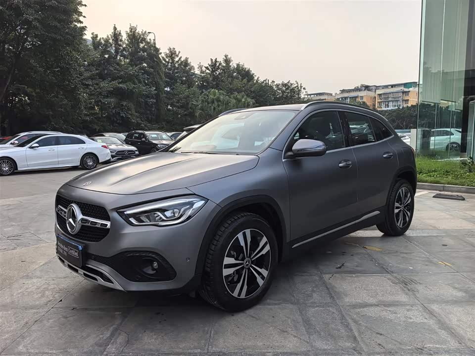 Mercedes-Benz GLA