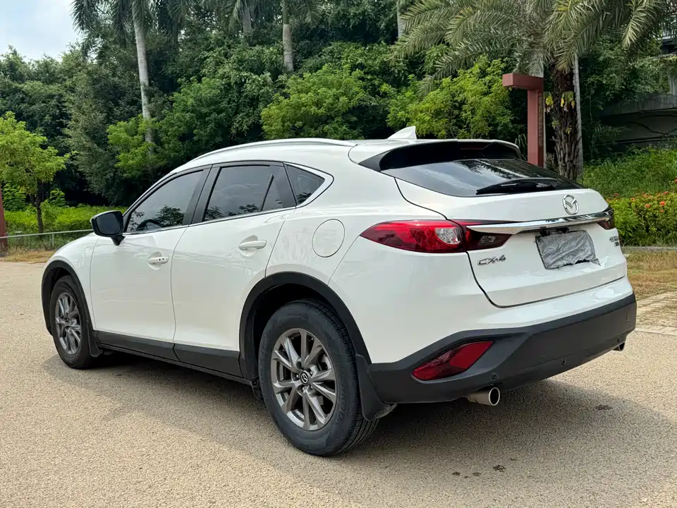 Mazda CX-4