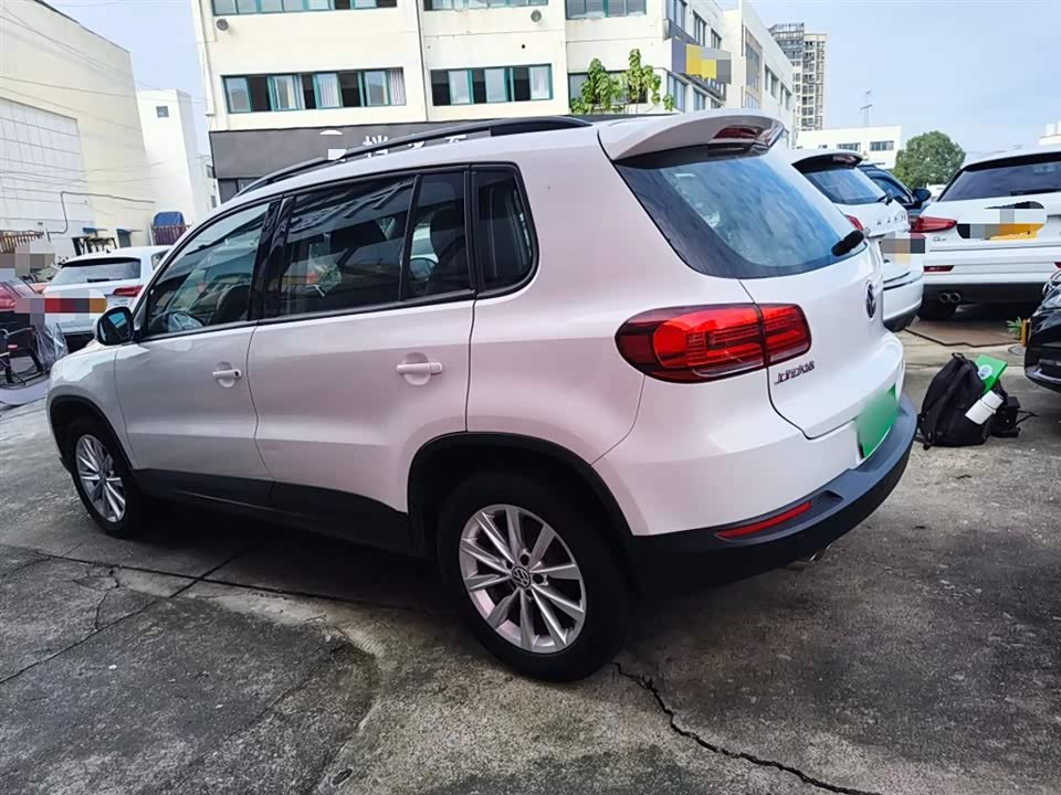 Volkswagen Tiguan