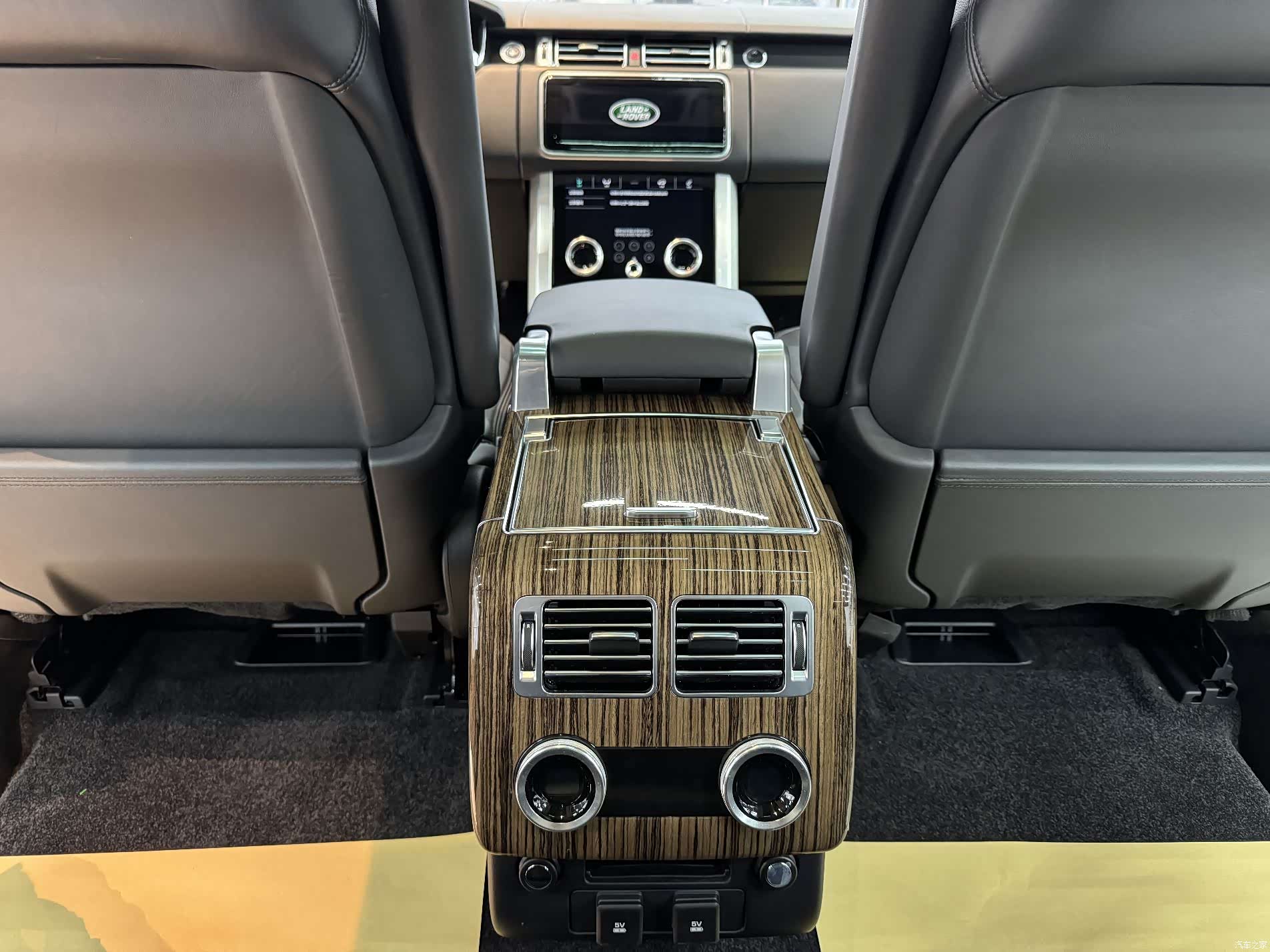 Land Rover Range Rover, 2018 11