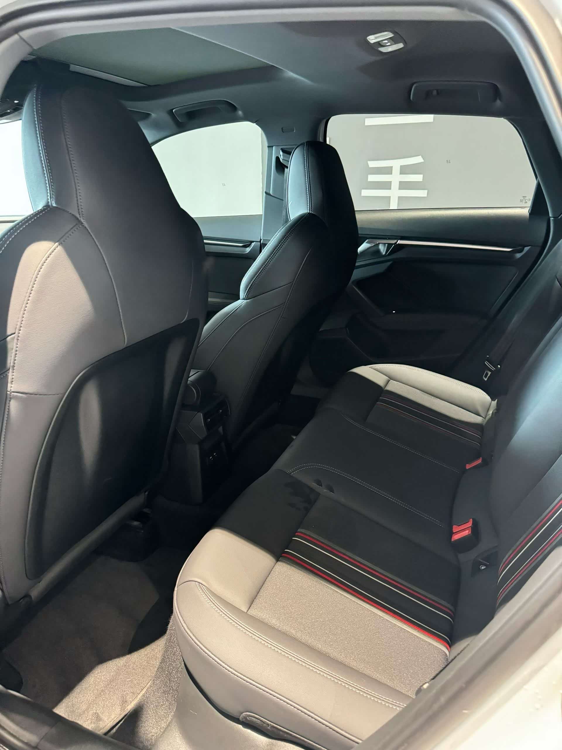 Audi A3, 2022 все фото