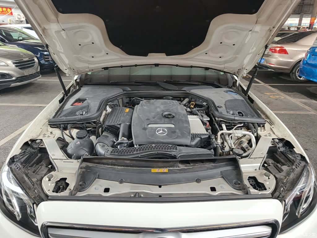 Mercedes-Benz E-Class, 2019 13