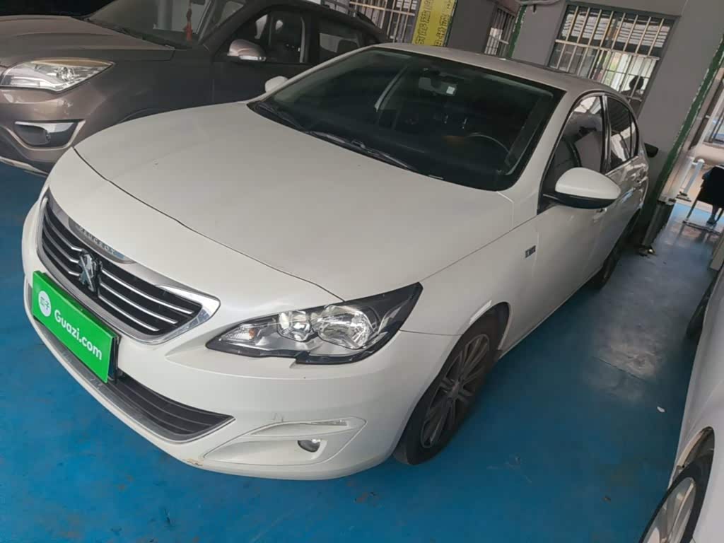Peugeot 408