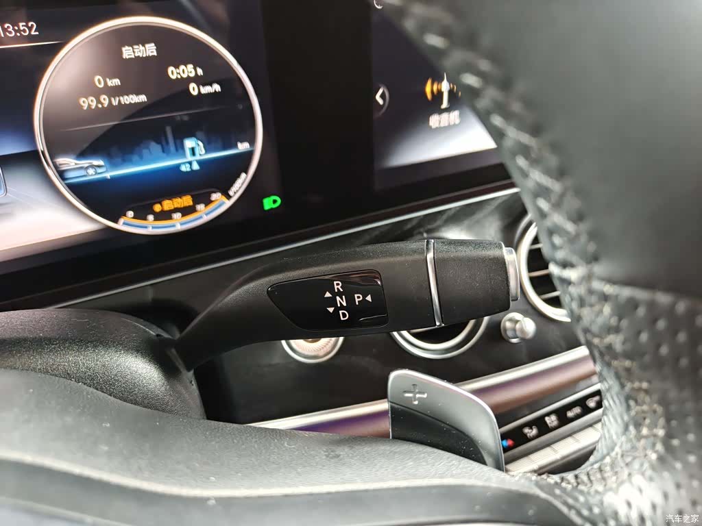 Mercedes-Benz E-Class, 2019 7