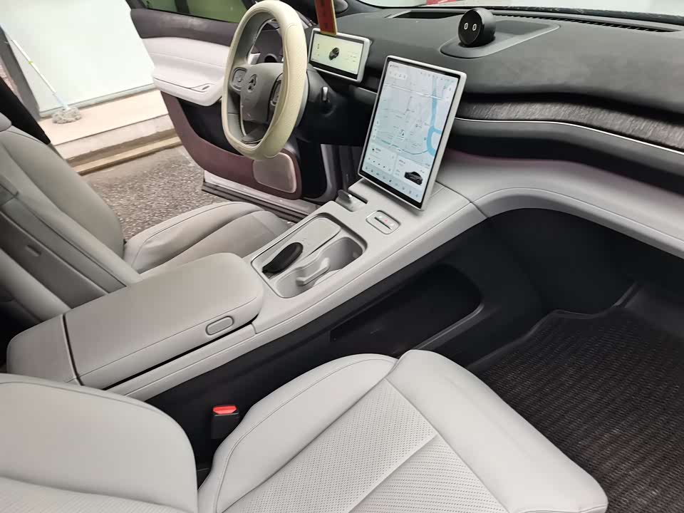 NIO EC7 NIO EC7