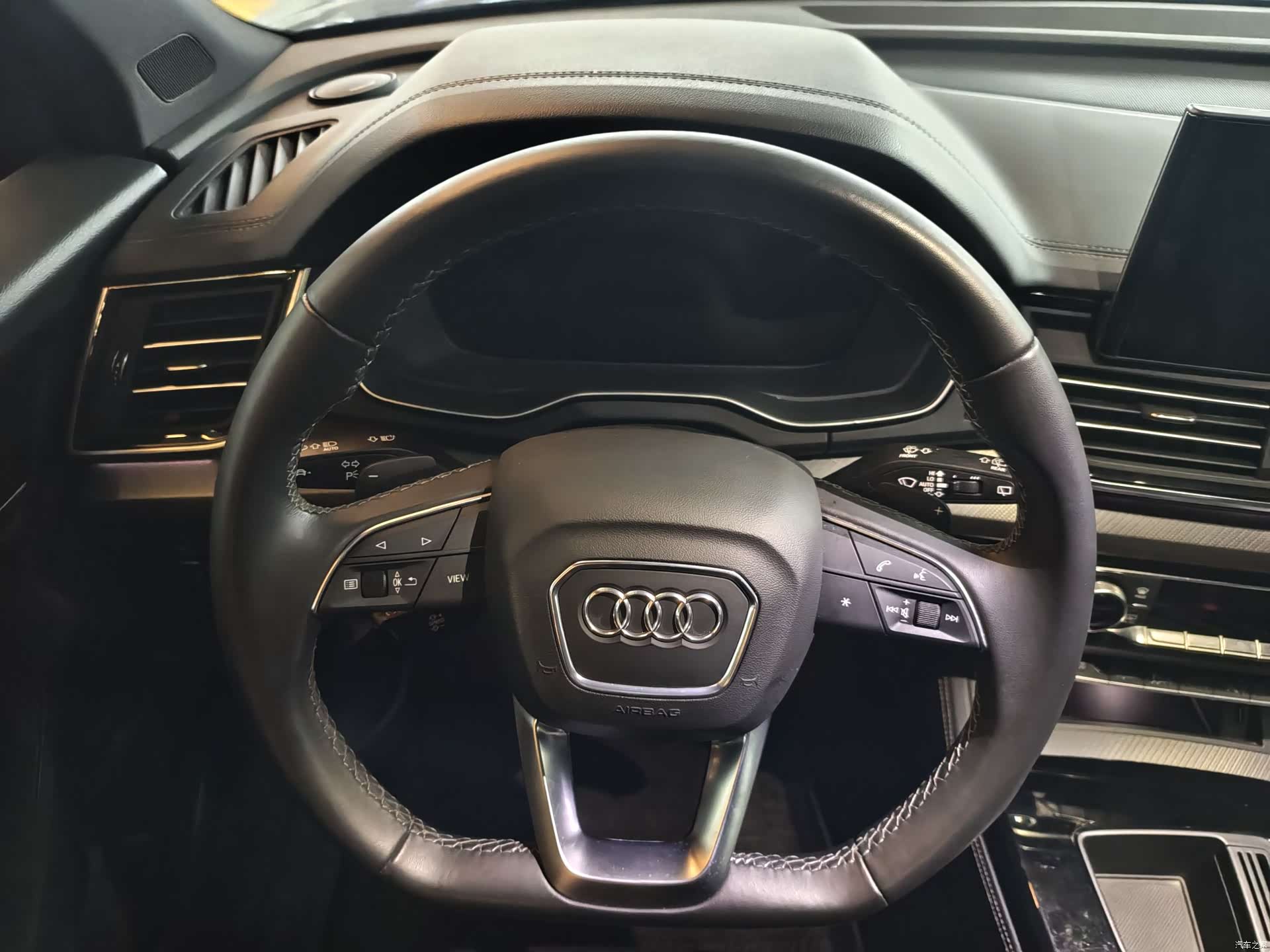 Audi Q5L, 2023 6