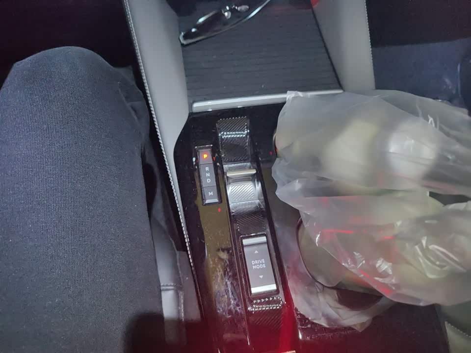 Citroen Versailles C5 X