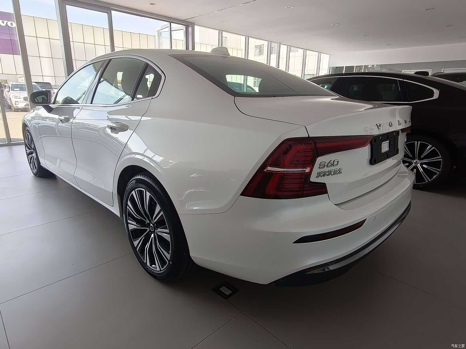 Volvo S60, 2024 16