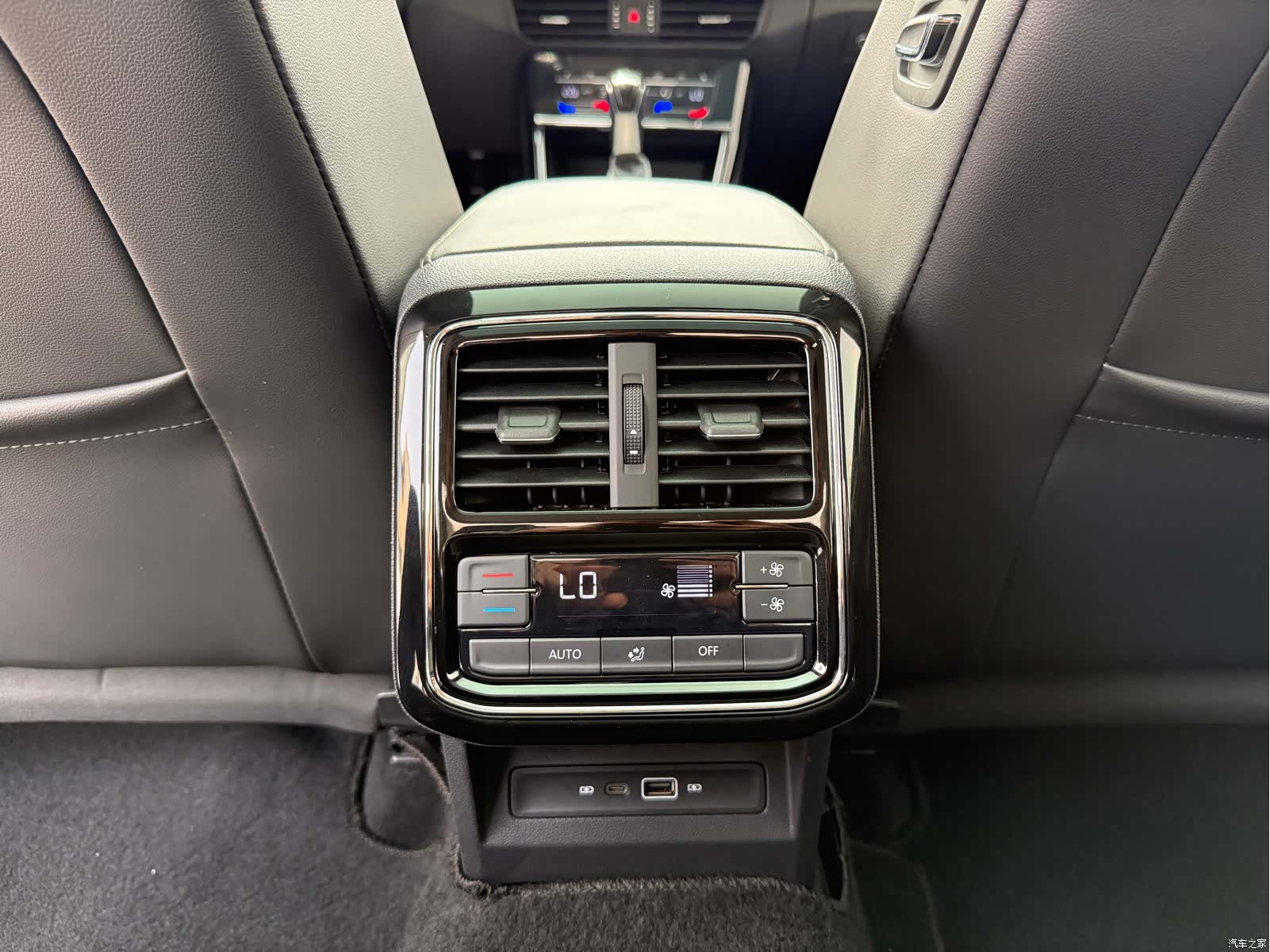 Volkswagen Passat, 2020 13