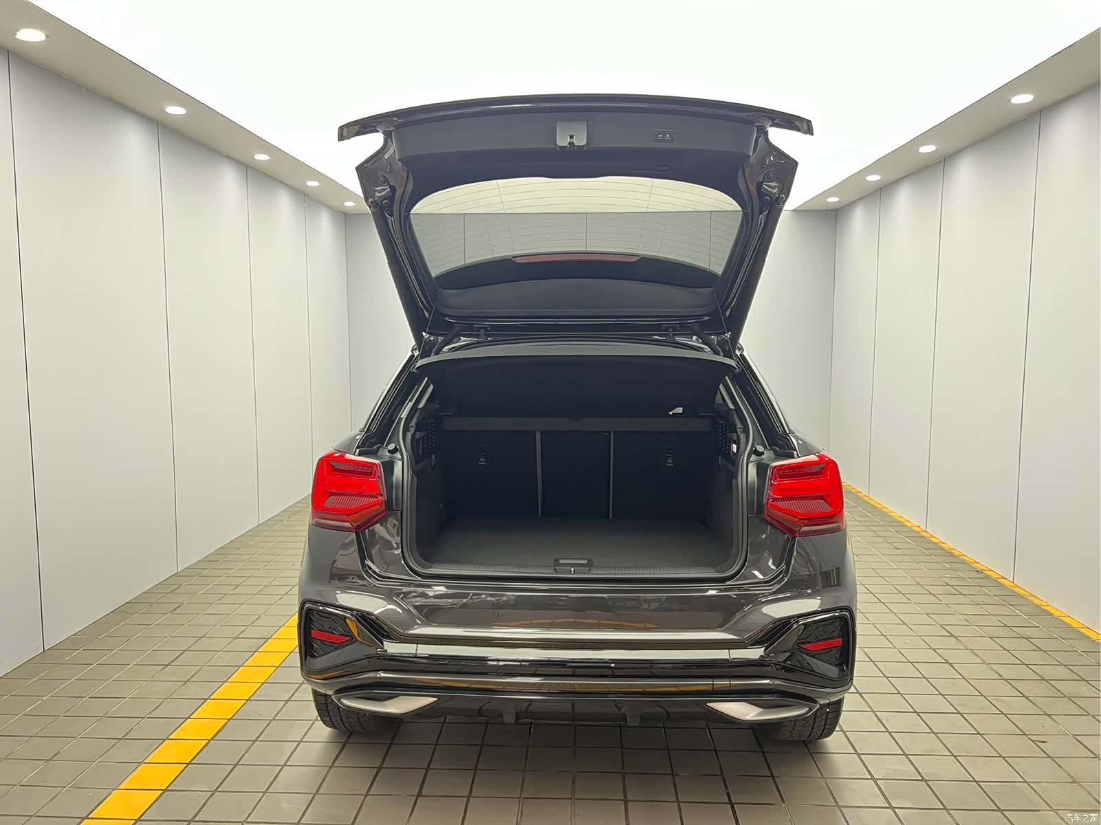 Audi Q2L, 2022 19