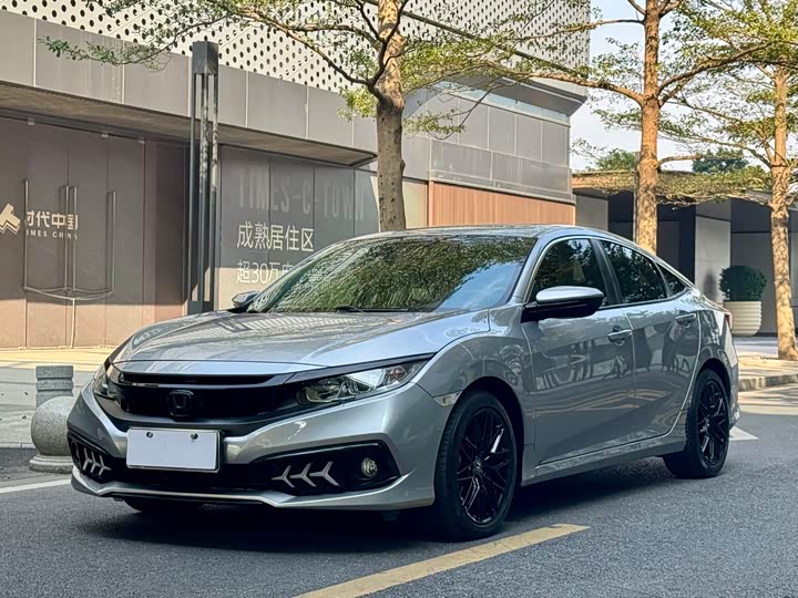 Honda Civic 2019 — фото 1