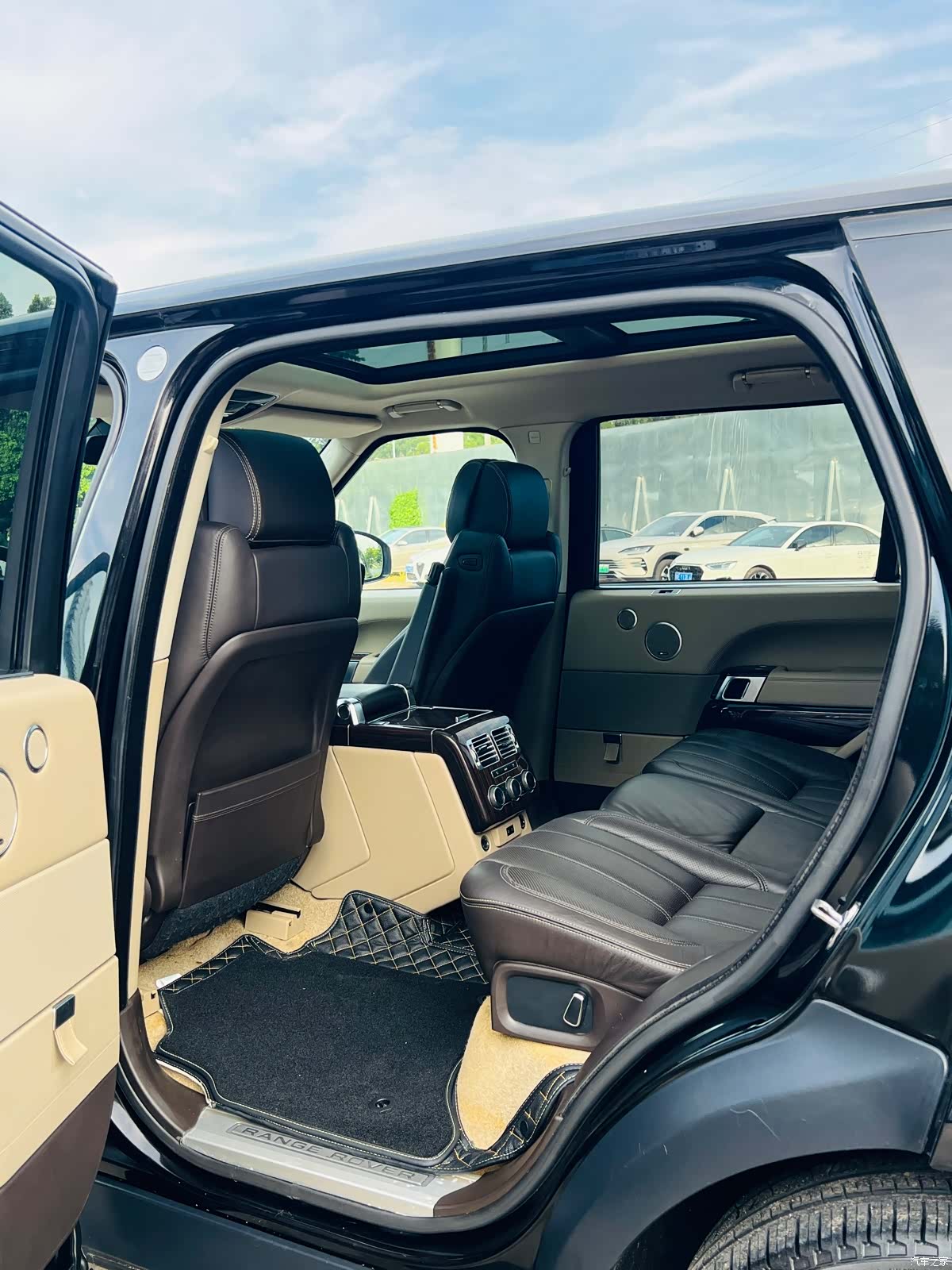 Land Rover Range Rover, 2014 10