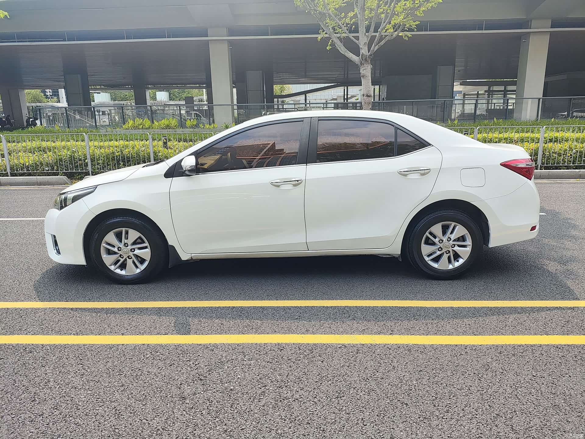Toyota Corolla, 2016 8