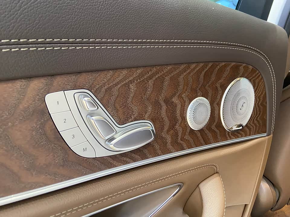 Mercedes-Benz E-class Mercedes-Benz E-class