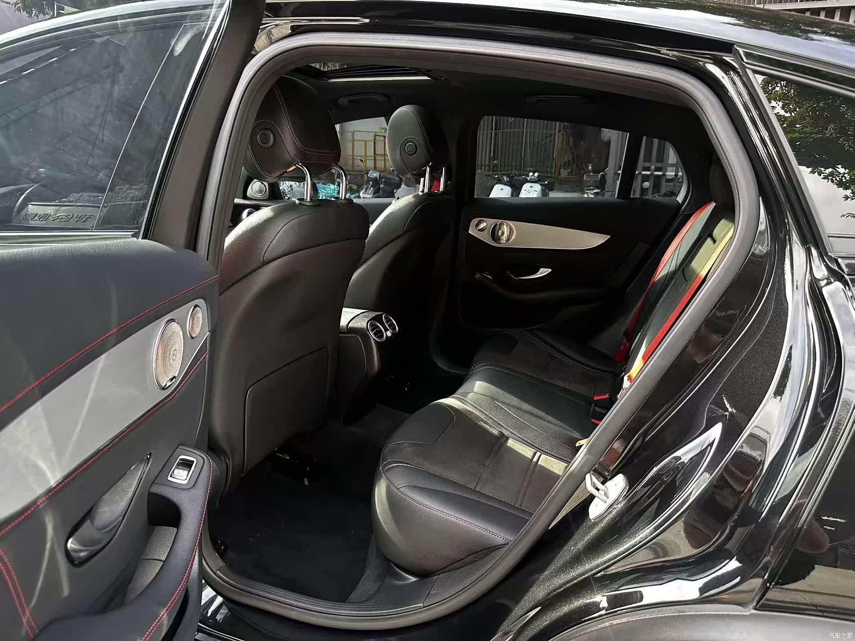 Mercedes-Benz GLC, 2022 11