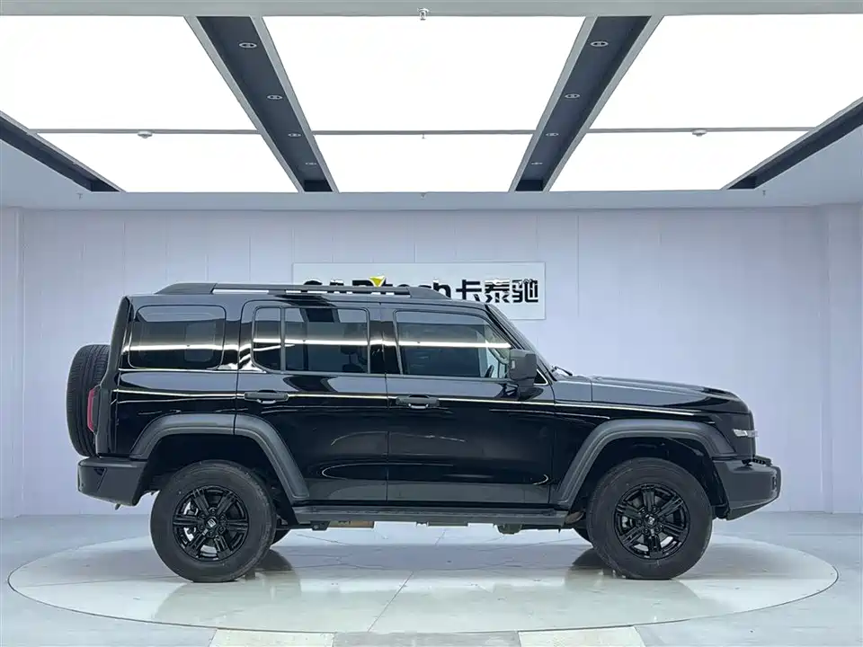 Tank 300 Tank 300