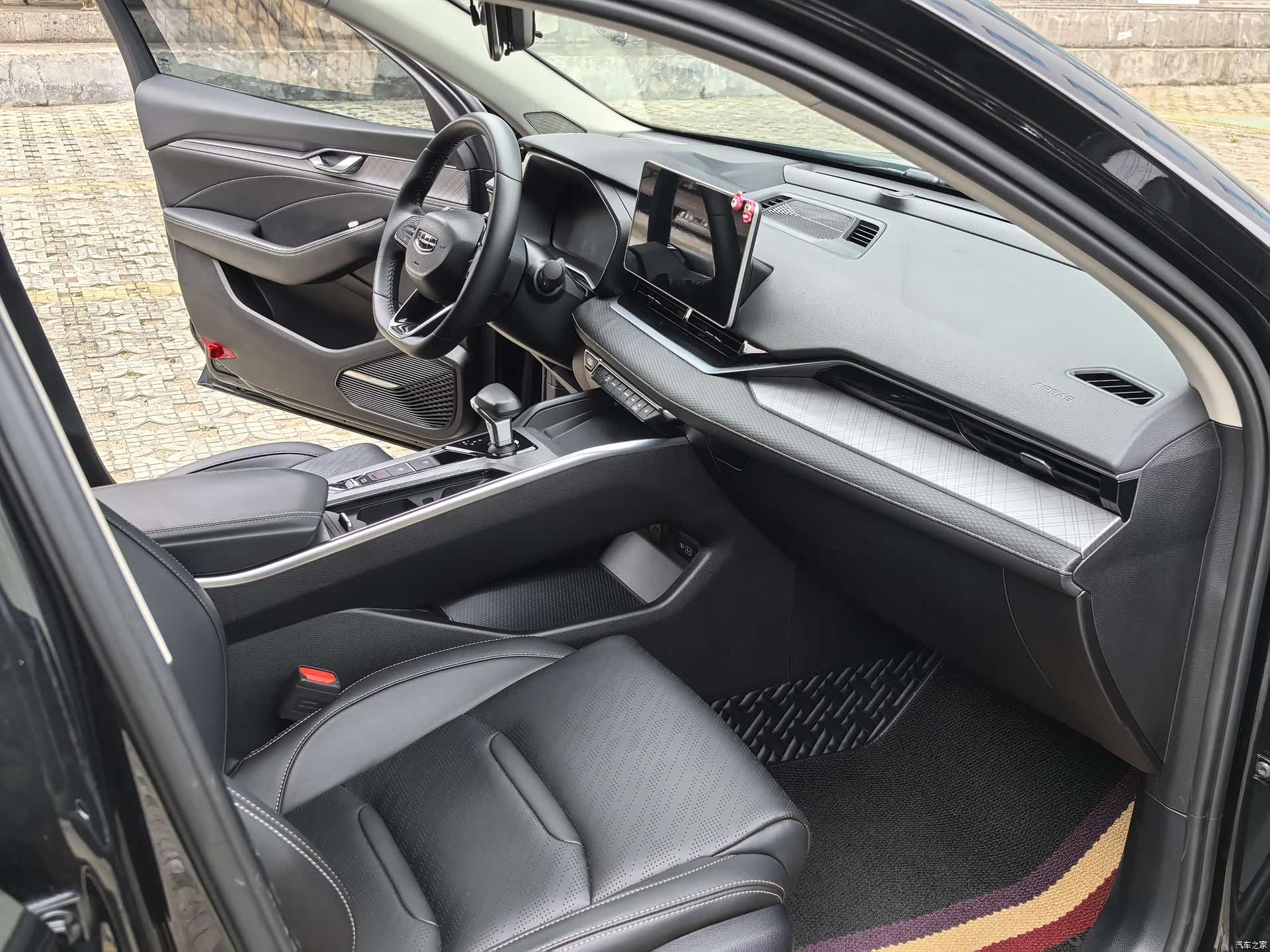Geely Preface, 2021 16