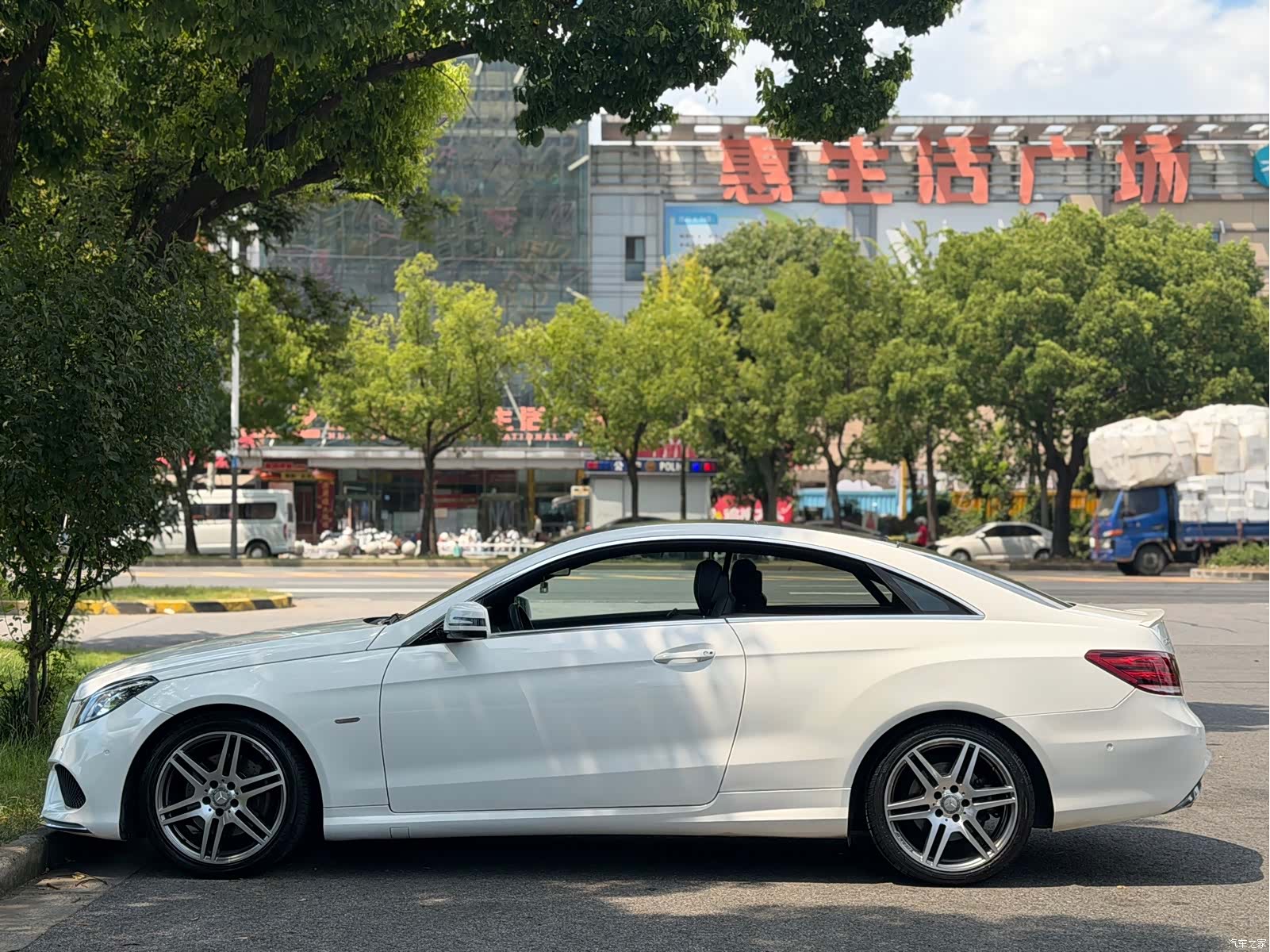 Mercedes-Benz E-Class, 2016 7