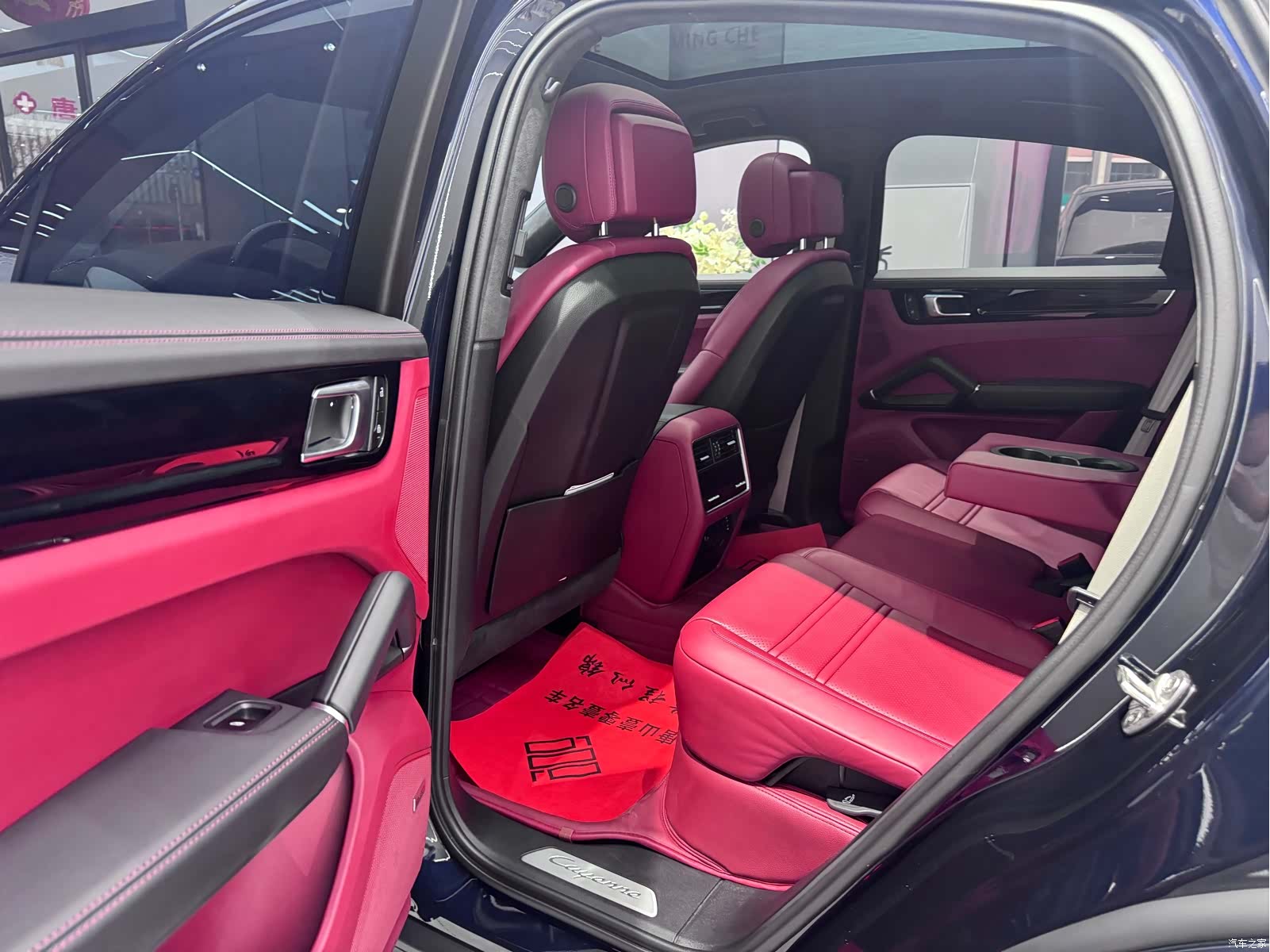 Porsche Cayenne, 2023 18