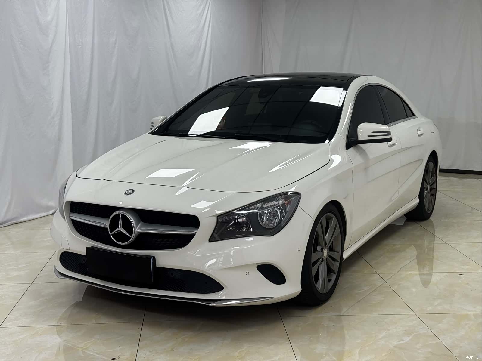 Mercedes-Benz CLA, 2017 1