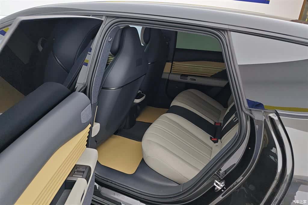 Audi E5, 2026 11