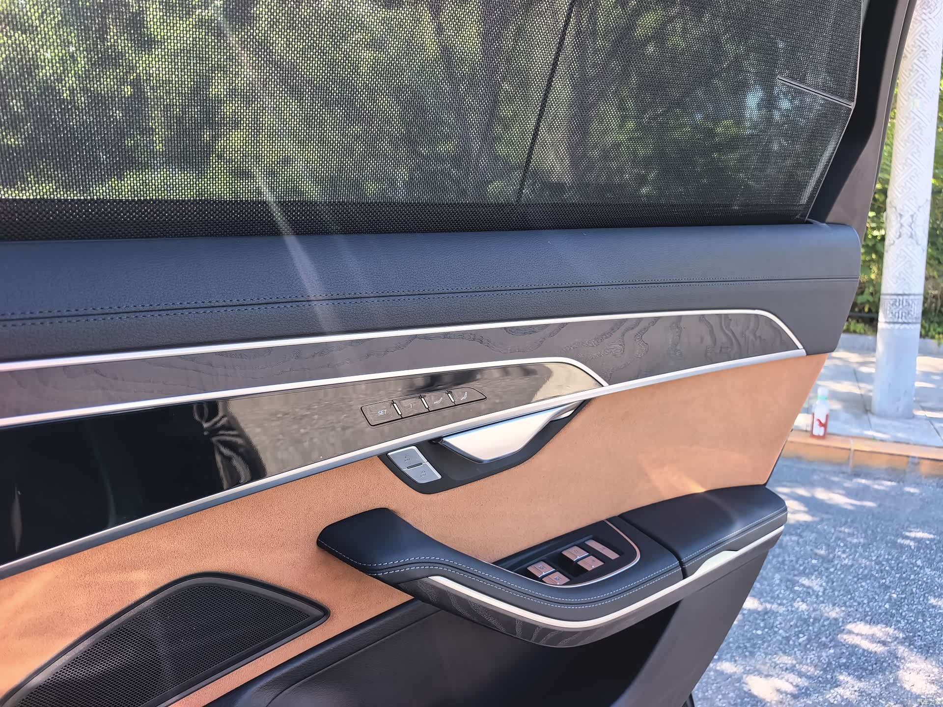 Audi A8L, 2024 11