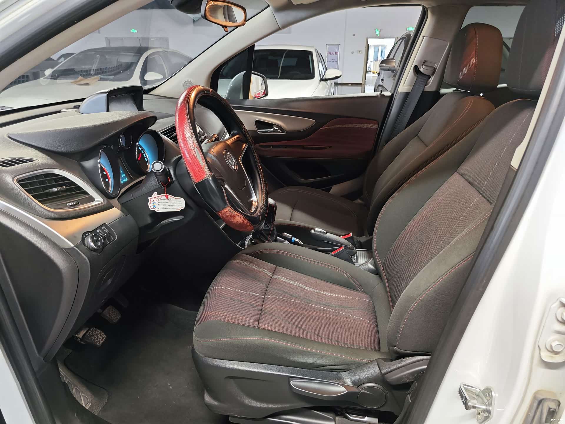 Buick Encore, 2014 8