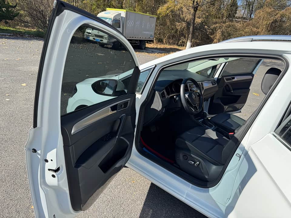 Volkswagen Golf*Jiayu