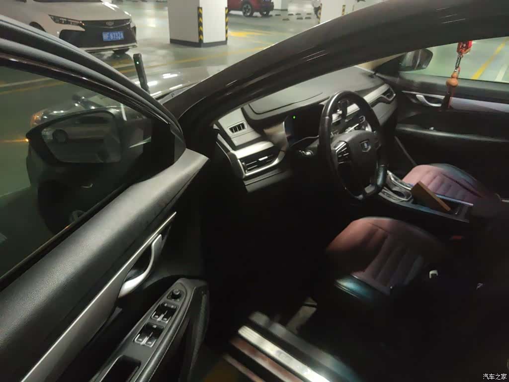 Geely Emgrand, 2018 14
