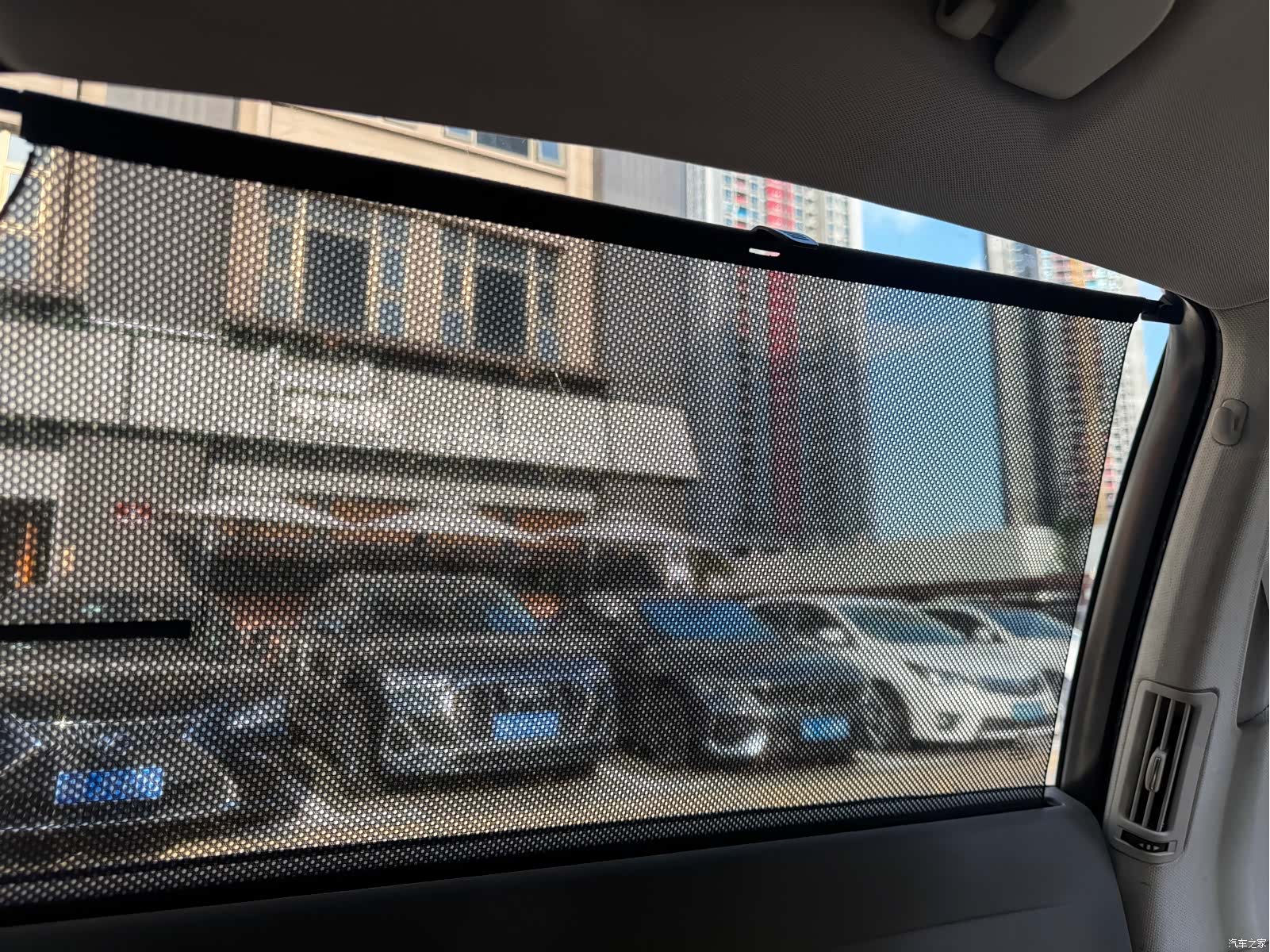 Audi A6L, 2010 16