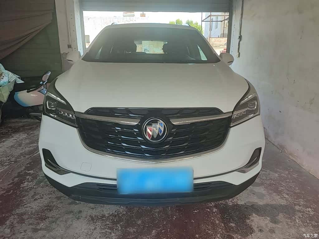 Buick Envision Plus, 2021 3