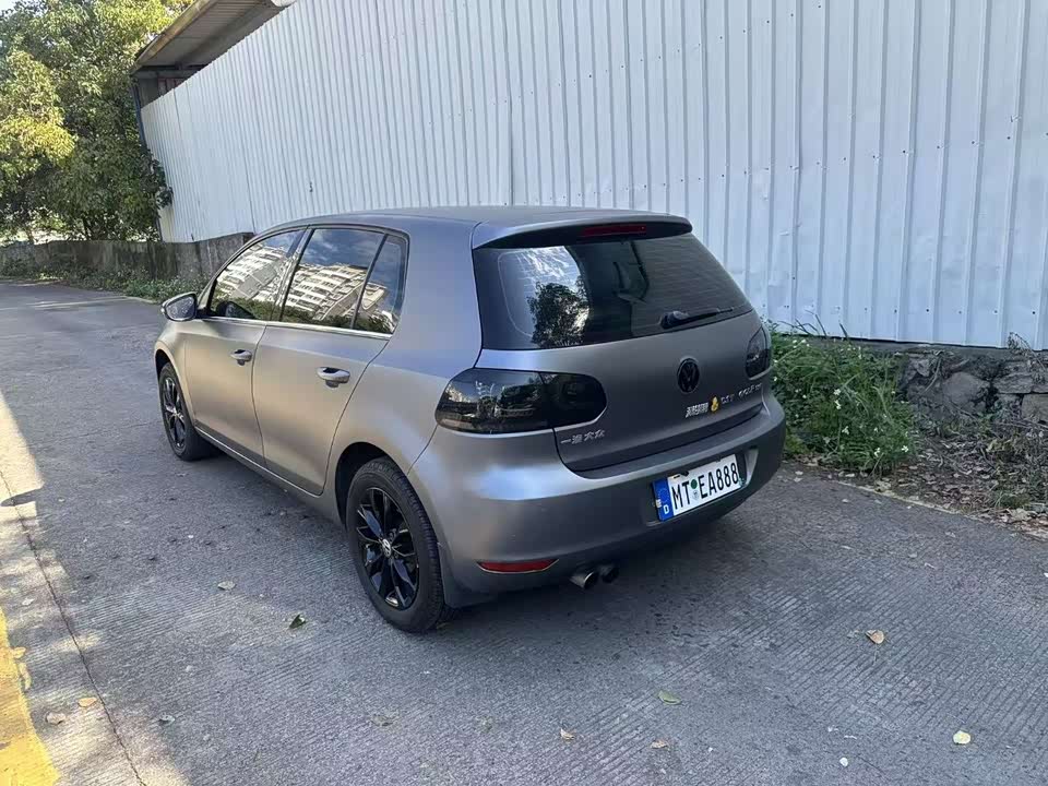 Volkswagen golf